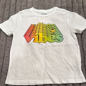 Kids Old Navy T-shirt